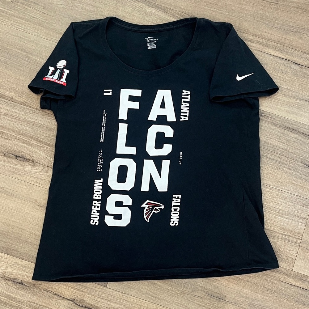 Nike Women's Black Falcons Short Sleeve Tee Size XL
